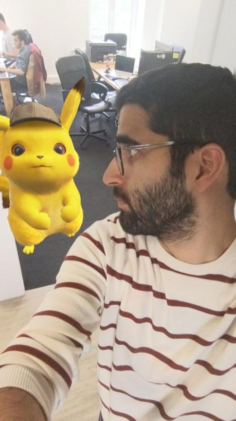 Cómo tomar una selfie con el detective Pikachu en Google Playground