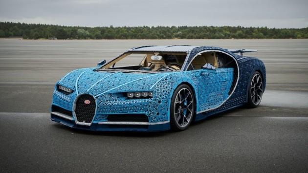 Un Bugatti Chiron que se conduce gracias a un millón de piezas de Lego Technic